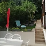 Un Coin De Campagne En *